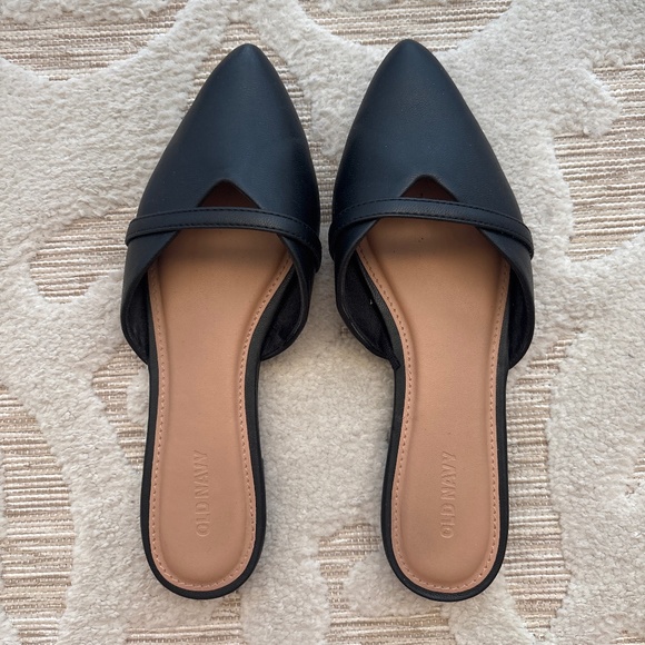 Brand New Black Mules Size 7 - Picture 1 of 4